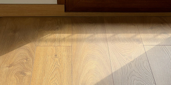 Rehabilitación / Reformas de Pisos Alcobendas · Instalación de Parquet, Gres, Porcelánicos y Moquetas